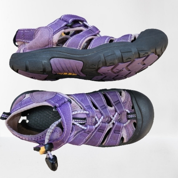 Keen 9212 Heli Newport H2 Waterproof Hiking Sandals - Picture 1 of 11